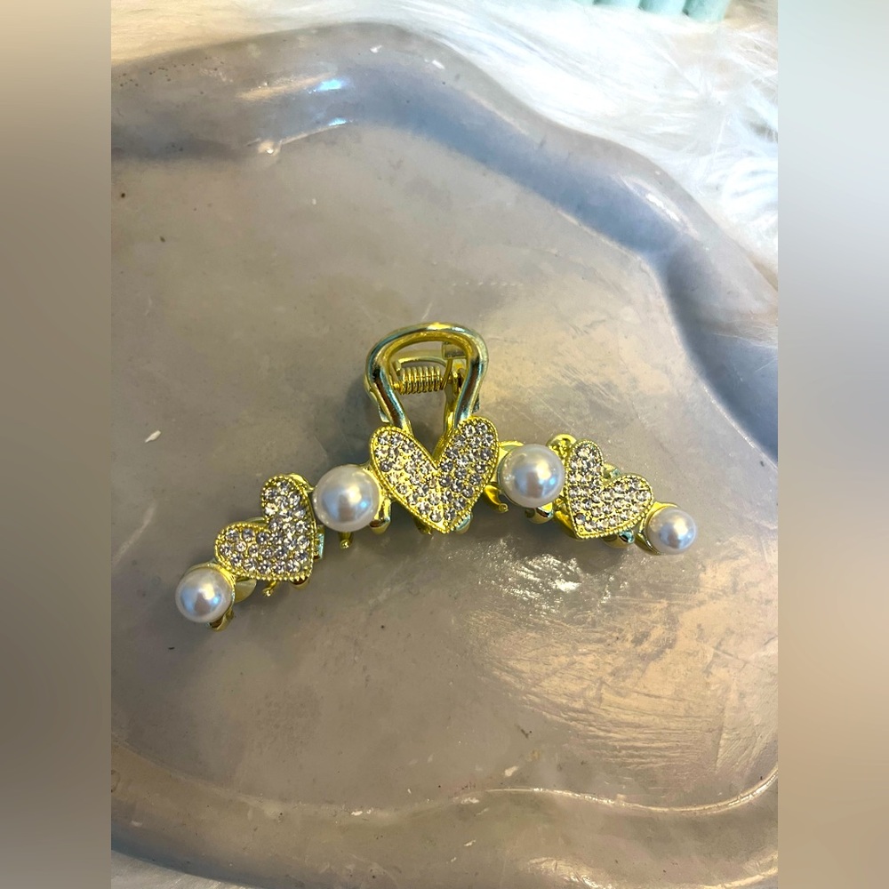 Gold Heart and Pearl Hair Clip
